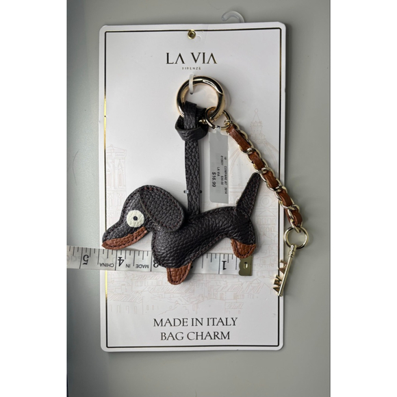 NWT Viral La Via Firenze Black & Tan Daschund Bag Charm/Gold Tone Key Chain - Picture 3 of 3